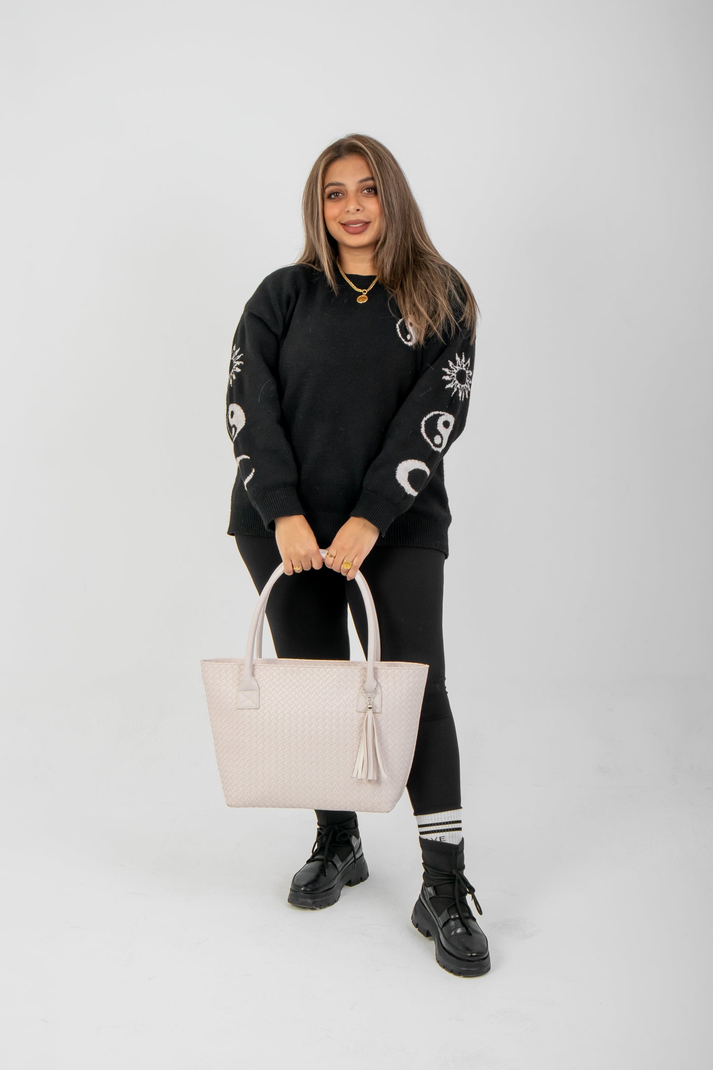 Braida Tote Offwhite on model